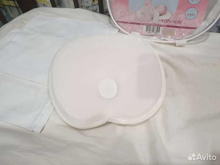 Подушка ортопедическая детская до года