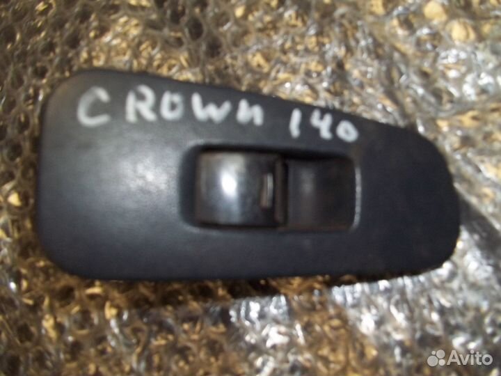 Кнопка стеклоподъёмника Тойота Краун S141