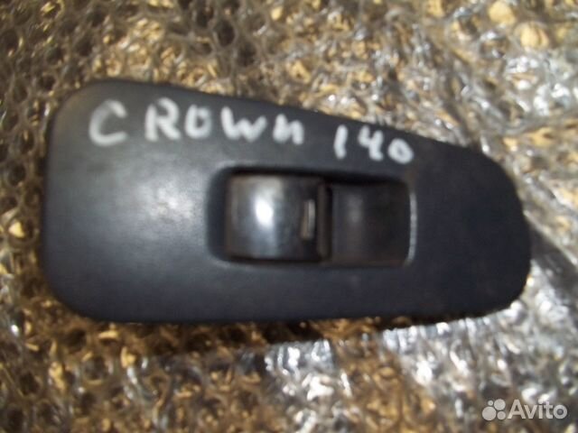 Кнопка стеклоподъёмника Тойота Краун S141