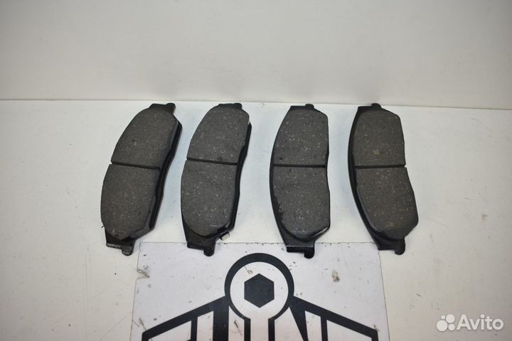 Колодки тормозные передние Geely Emgrand X7