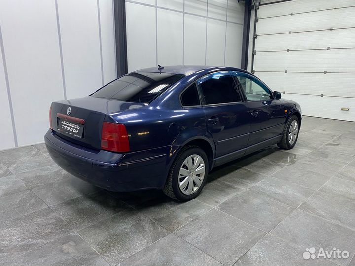 Volkswagen Passat 1.8 МТ, 1997, 421 000 км