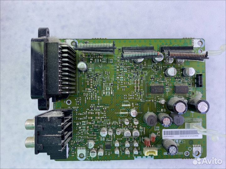 Телевизор на запчасти sharp LC-32P70E #