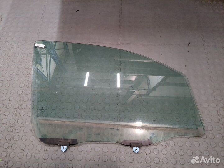 Стекло боковой двери Mitsubishi Endeavor, 2008