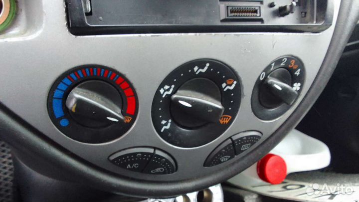 Блок управления печкой Форд Фокус 1