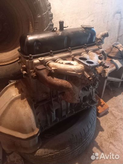 Двигатель 402