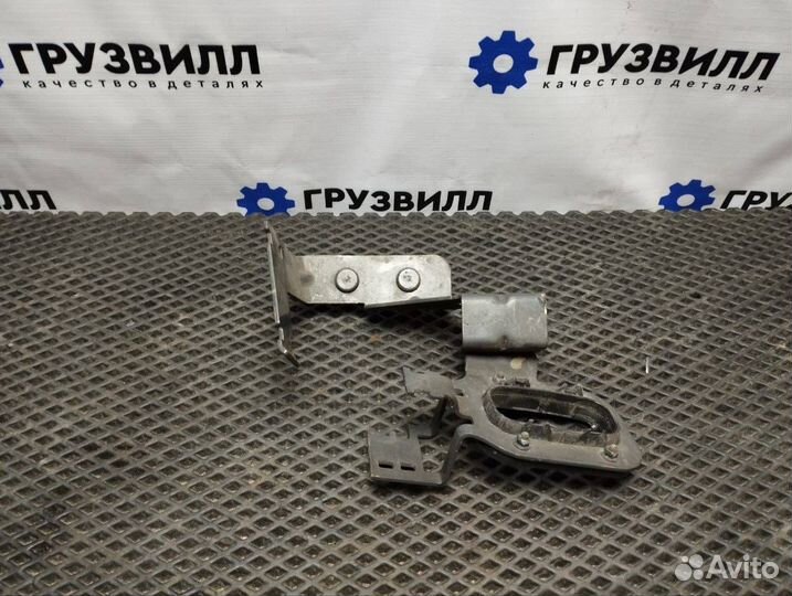 Крепление проводки Volvo FH4 22120131