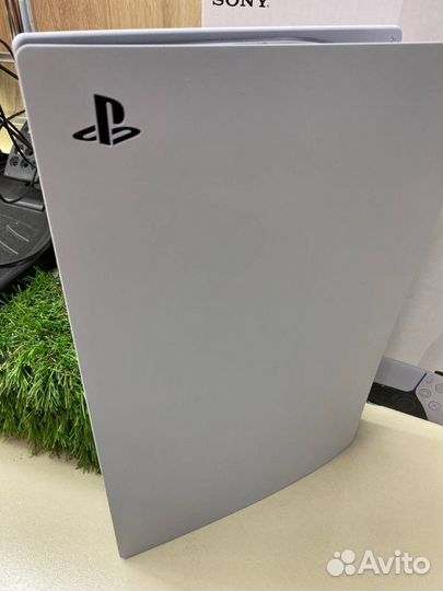 Игровая приставка - PlayStation 5