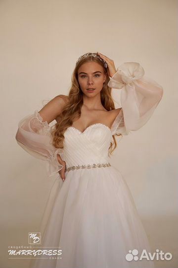 Свадебное платье минимализм