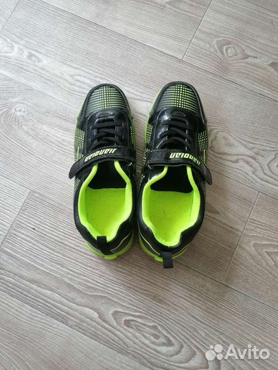 Кроссовки ролики