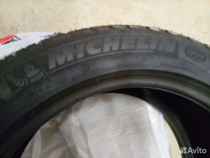 Michelin E-Primacy 255/45 R19 и 285/40 R19