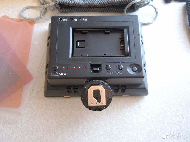 Накамерный свет Yongnuo YN-160 II LED