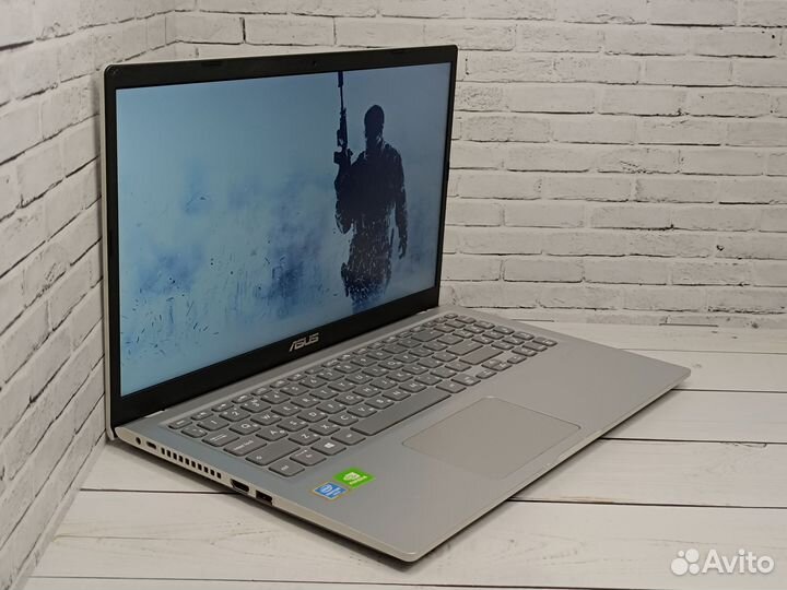 Игровой ноутбук Asus SSD256GB/MX130/8GB