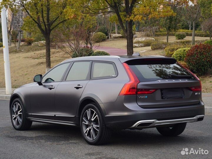 Volvo V90 Cross Country 2.0 AT, 2020, 24 000 км