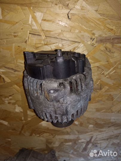 Генератор Рено Меган 2