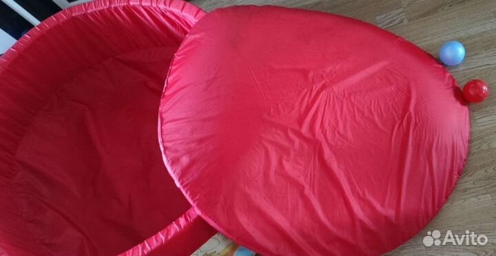 Бассейн с шарами 424шт