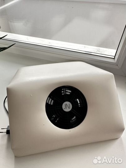 Пылесос для маникюра