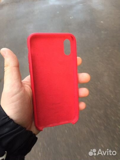 Продам чехол iPhone X (оригинальный чехол)