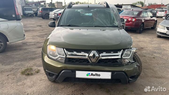 Renault Duster 2.0 AT, 2015, битый, 100 000 км