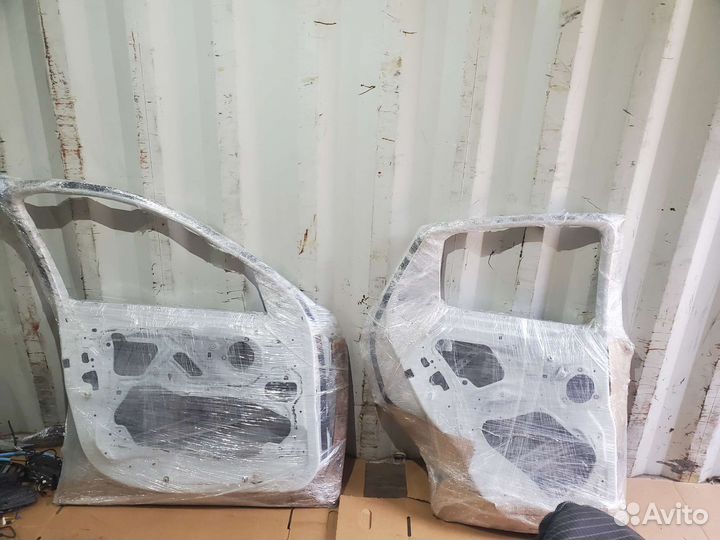 Дверь водительская и пассажирская левая bmw x6 f16