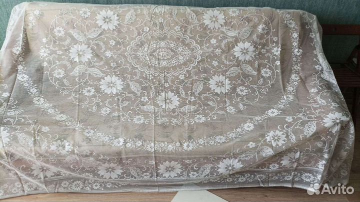 Покрывало кружевное
