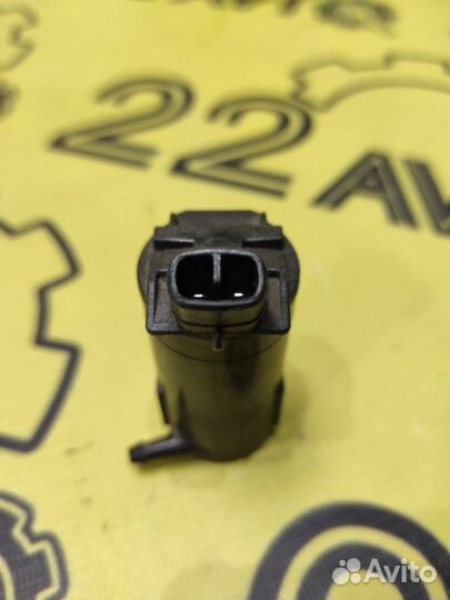 Насос омывателя Toyota Rav4 ACA21 1azfse 2002.11