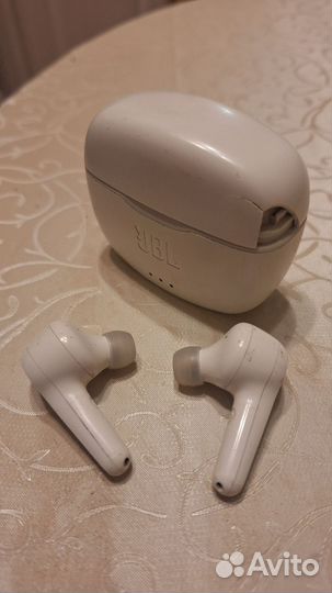 Беспроводные наушники jbl tune 215 tws