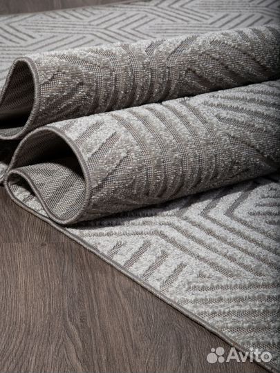 Ковер 160x230 см. Новый. Однотонный дизайн