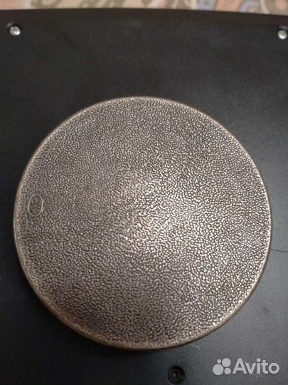 Пудреница мельхиоровая