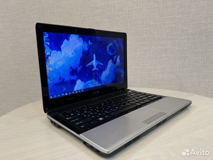 Ноутбук asus