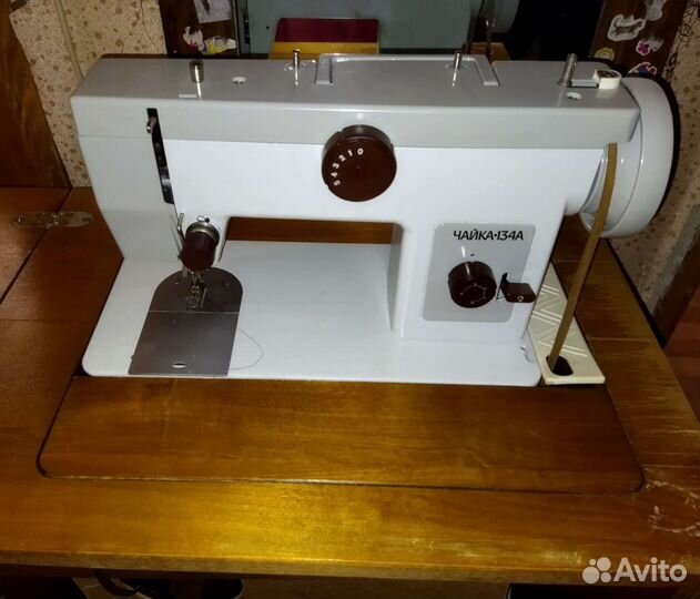 Швейная машина Чайка 134 А