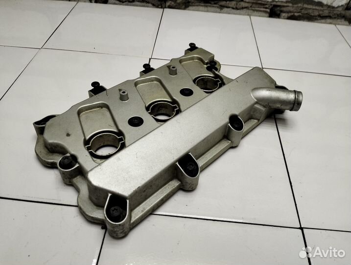 Крышка клапанная Audi A5 8T