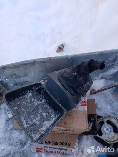 Консоль центральная Kia Rio 2 2006