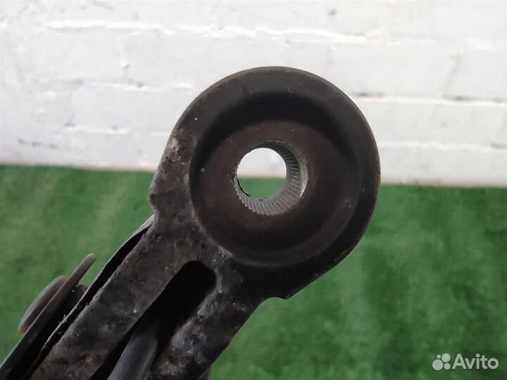 Поводок стеклоочистителя задний Subaru Forester S