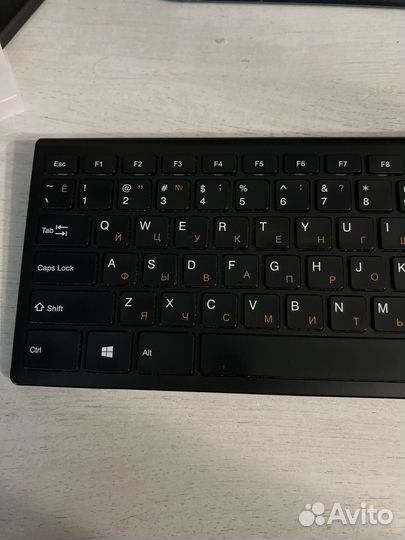 Беспроводная клавиатура Acer с мышкой