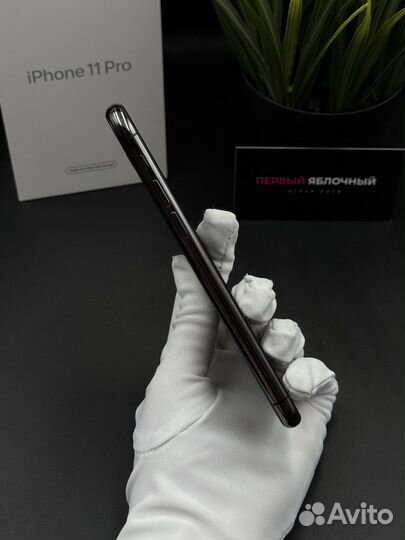 iPhone 11 Pro, 64 ГБ