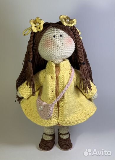 Кукла вязанная (амигуруми)