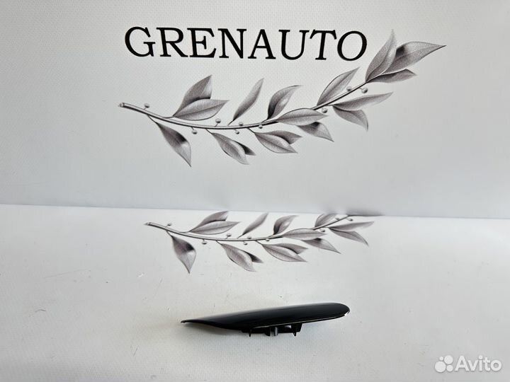 Mazda CX 7 крышка форсунки фары правая 07-10