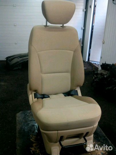 Гранд Старекс К-кт переделки грузового в пассажир