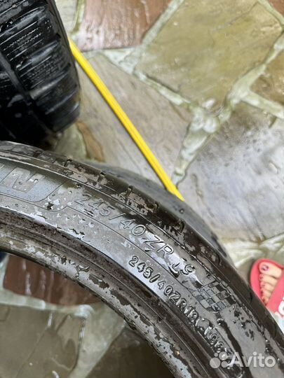 Michelin Pilot Sport 4 S 245/40 R19 и 285/35 R19 103Y