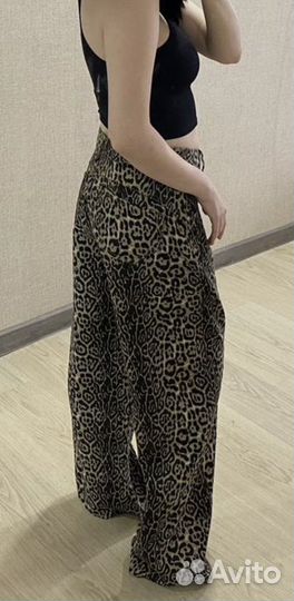 Джинсы багги леопардовые