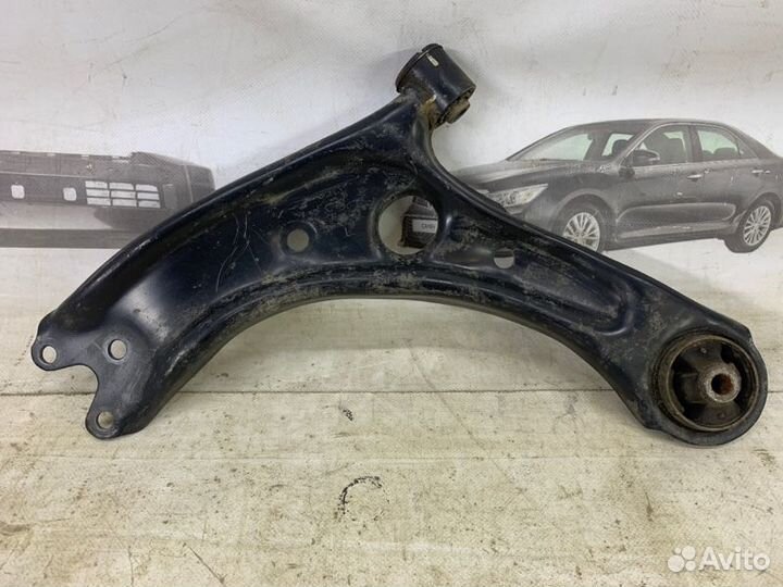 Рычаг передний левый Kia Sportage 4