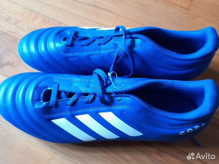 Бутсы adidas новые 42