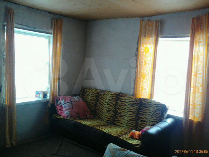 Дача 20 м² на участке 5 сот.