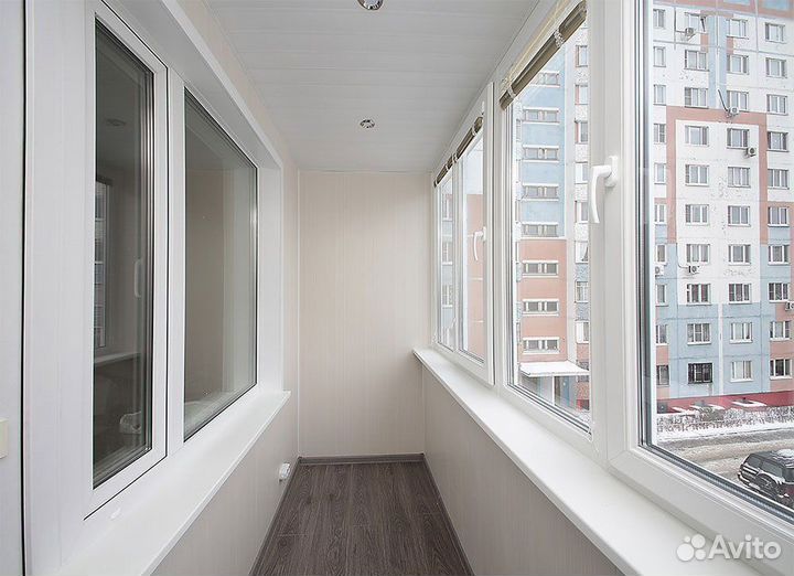 Остекление балкона под ключ