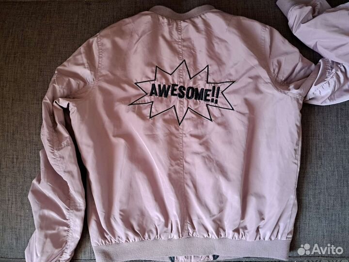 Бомбер с надписью