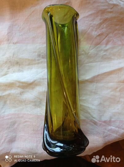 Ваза для цветов СССР, цветное гутное стекло