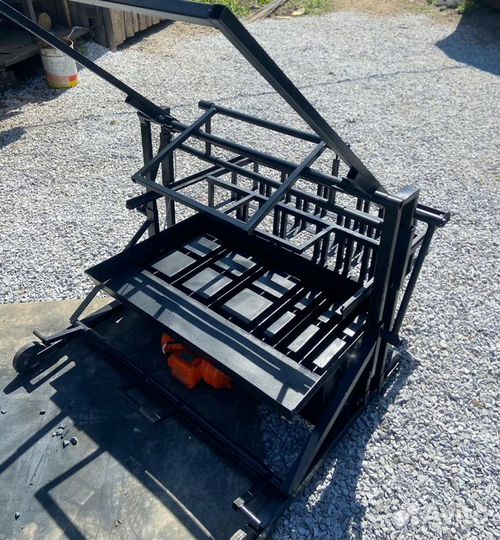 Станок для шлакоблока, керамзитобетона, с завода