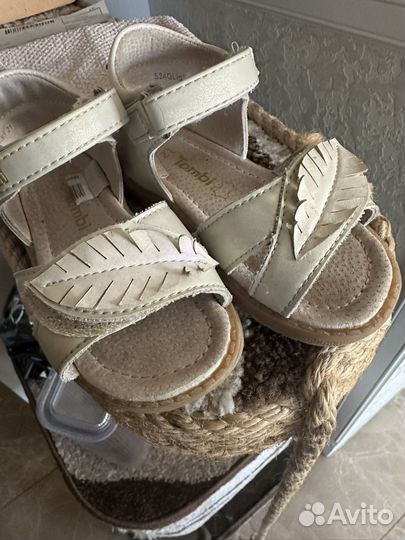 Сандалии для девочки 21 размер