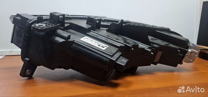 Фара Hongqi H5 II правая верхняя 371103HF01