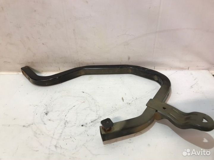 Петля крышки багажника задняя левая Renault Logan